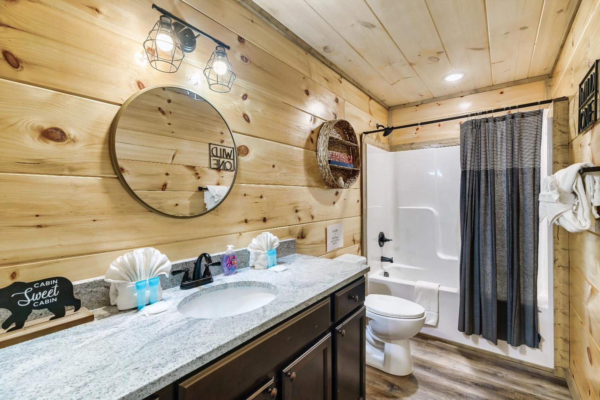 Spring Sale! Indoor Pool, Pet Stays Free, Movie, Hottub Sevierville Exteriér fotografie